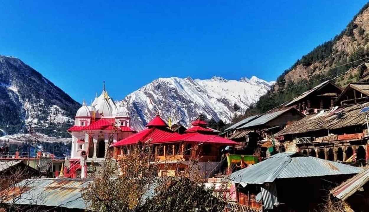 Gangotri temple route