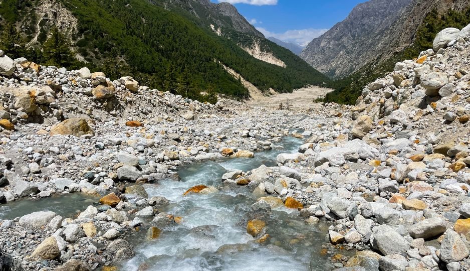 Char Dham tour vehicle