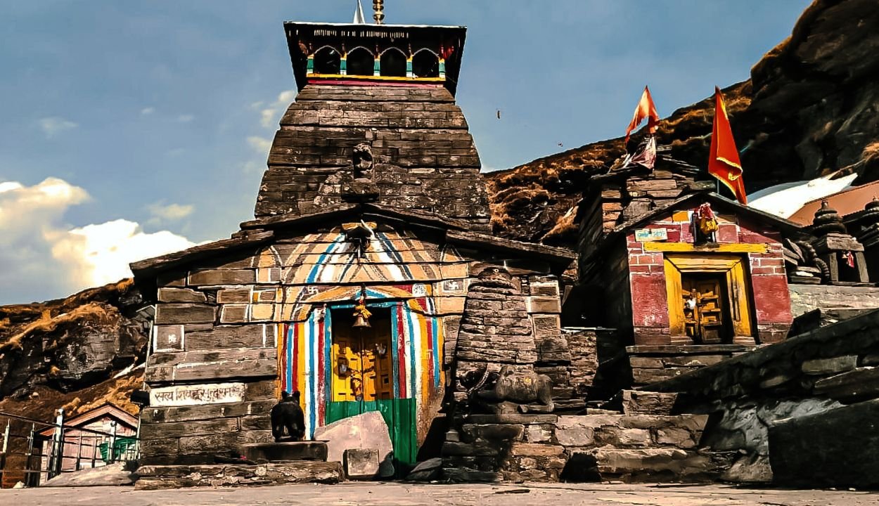 Char Dham yatra scenic banner