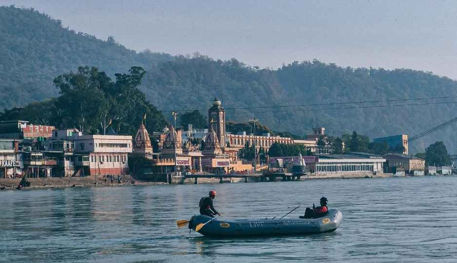 Char Dham tour vehicle